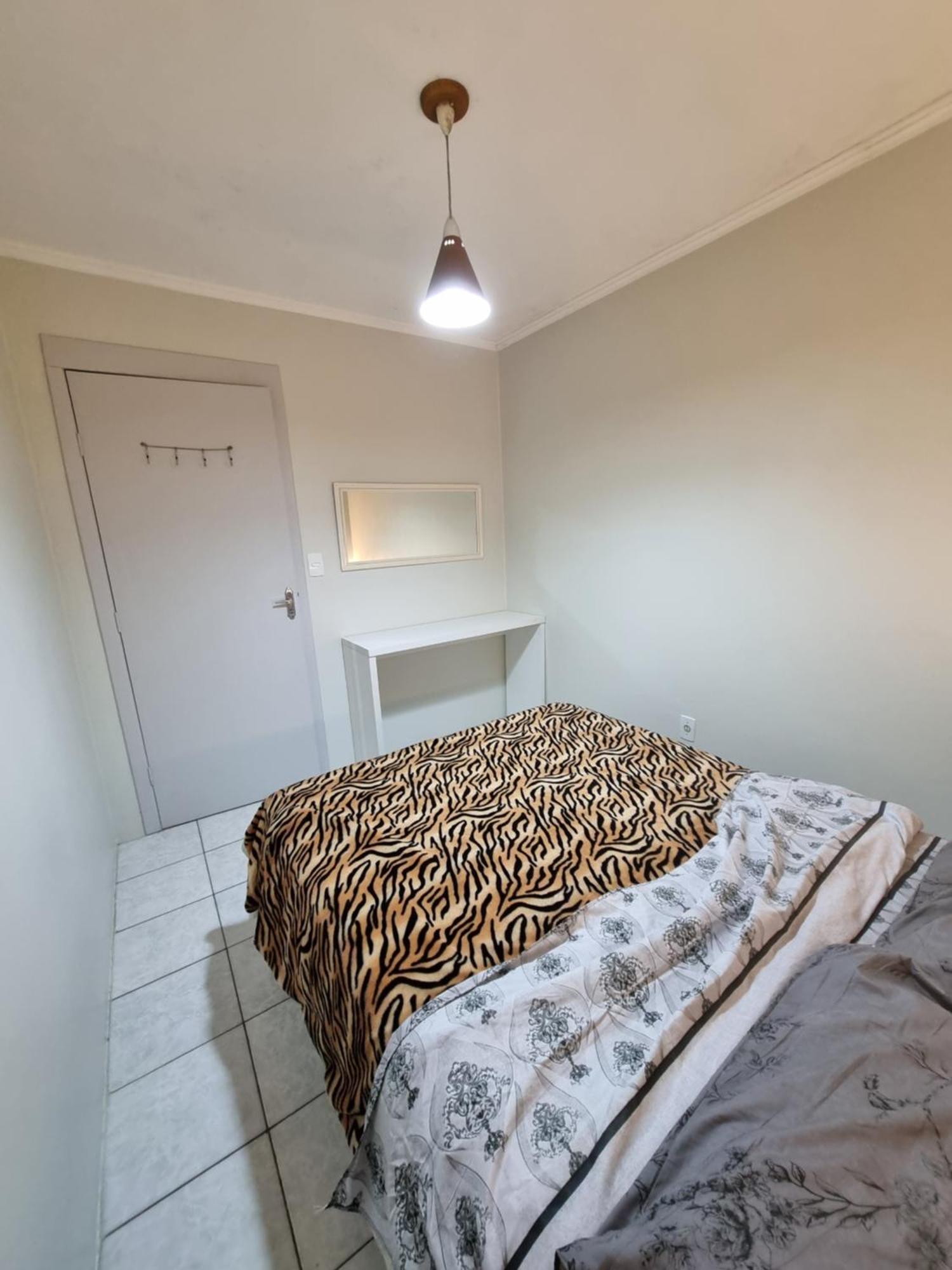 Apto 2 Quartos, Cond Fechado, Com Vaga, 4º Andar Por Escadas Pelotas Ngoại thất bức ảnh